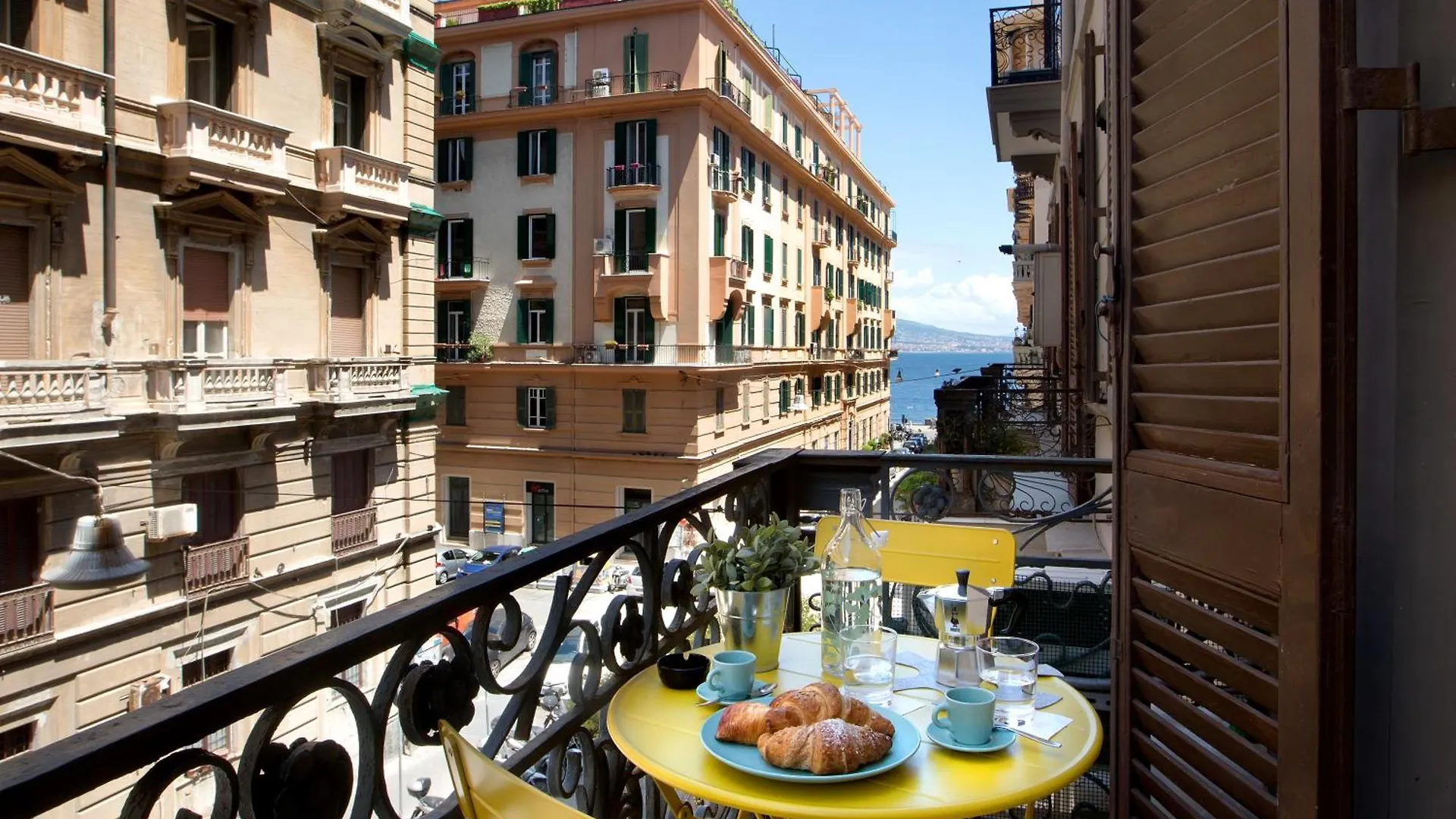 Seafront Loft Napoli Apartment Italy